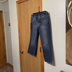 Lucky Brand "Classic Rider Crop" Size 6/28 Medium Wash Mid-Rise Jeans - EUC